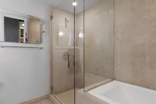 311 NW 12th Ave, Portland, OR 97209 - Photo 43