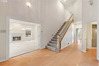 9101 NE Cliff St, Portland, OR 97220 - Photo 23