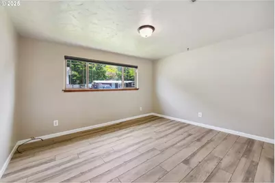 3840 Vista Dr, North Bend, OR 97459 - Photo 13