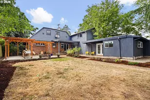 355 River Rd, Eugene, OR 97404 - Photo 23