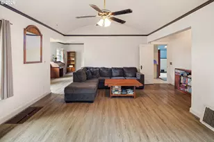 355 River Rd, Eugene, OR 97404 - Photo 11