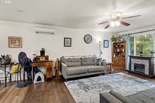 2133 NW Watters St, Roseburg, OR 97471 - Photo 3