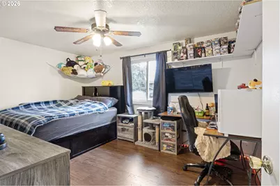 2133 NW Watters St, Roseburg, OR 97471 - Photo 11