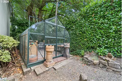 1980 SW Terrace Dr, Portland, OR 97201 - Photo 3