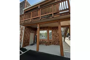 1601 E Main St, Cottage Grove, OR 97424 - Photo 3