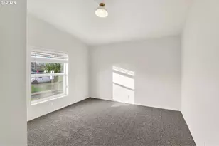 1949 SE Palmquist Rd, Gresham, OR 97080 - Photo 19