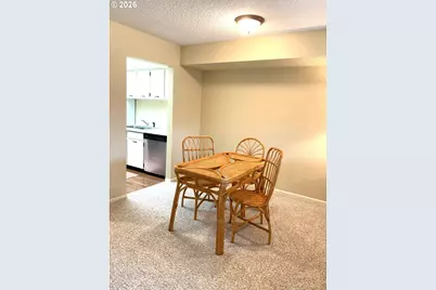 1661 NW Lakeway Ln, Beaverton, OR 97006 - Photo 11