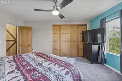 201 Carroll Rd, Kelso, WA 98626 - Photo 15