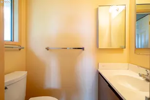 6776 Rochester St NE, Salem, OR 97305 - Photo 21