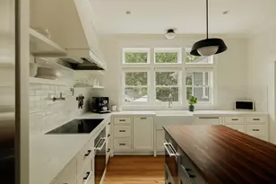 2623 NW Overton St, Portland, OR 97210 - Photo 9