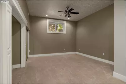 16 SE 46th Dr, Gresham, OR 97080 - Photo 33