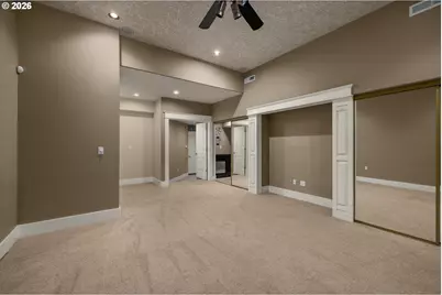 16 SE 46th Dr, Gresham, OR 97080 - Photo 35