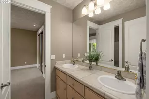 16 SE 46th Dr, Gresham, OR 97080 - Photo 27