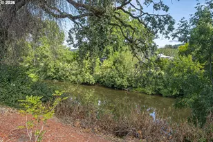 515 SE Sheridan Rd, Sheridan, OR 97378 - Photo 35