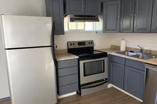 11612 N Island Cove Ln, Portland, OR 97217 - Photo 37