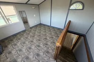 11612 N Island Cove Ln, Portland, OR 97217 - Photo 31