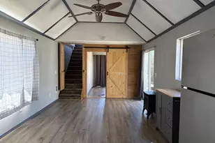 11612 N Island Cove Ln, Portland, OR 97217 - Photo 19