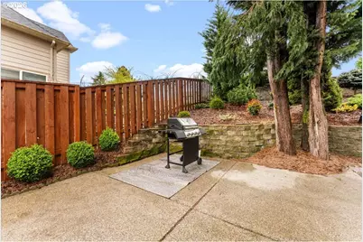 6338 SE Dunbar Dr, Portland, OR 97236 - Photo 37