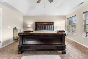 6338 SE Dunbar Dr, Portland, OR 97236 - Photo 23