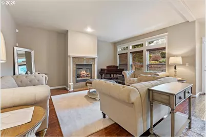 6338 SE Dunbar Dr, Portland, OR 97236 - Photo 17