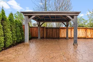 6338 SE Dunbar Dr, Portland, OR 97236 - Photo 43