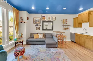 [Address not provided], Portland, OR 97214 - Photo 9