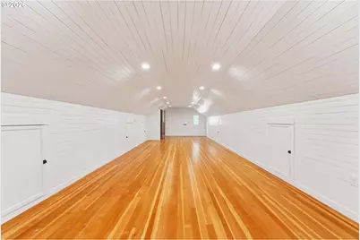 2030 S Military Rd, Portland, OR 97219 - Photo 41