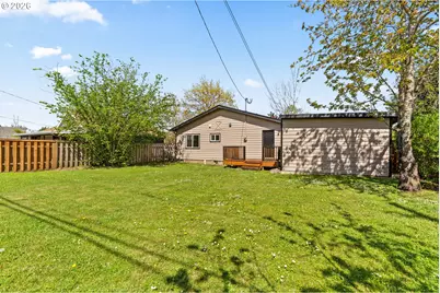 1043 F St, Springfield, OR 97477 - Photo 27