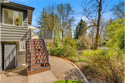 10455 SW Ridgeview Ln, Portland, OR 97219 - Photo 37