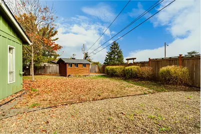 3475 Ferry St, Eugene, OR 97405 - Photo 29