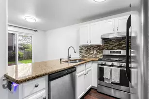 16656 SW Daffodil St, Sherwood, OR 97140 - Photo 9
