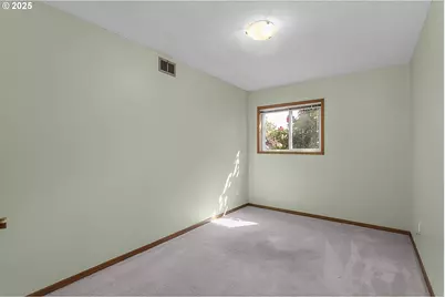 94 SE 46th Dr, Gresham, OR 97080 - Photo 27