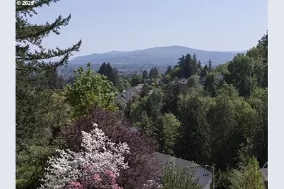 94 SE 46th Dr, Gresham, OR 97080 - Photo 5