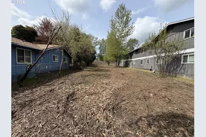 1106 Wood Ave, Kelso, WA 98626 - Photo 11