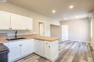 156 Cedar St, Yoncalla, OR 97499 - Photo 21