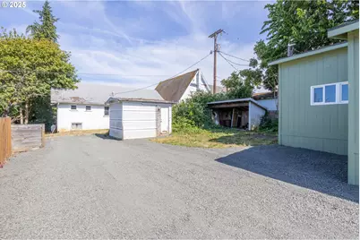 156 Cedar St, Yoncalla, OR 97499 - Photo 13