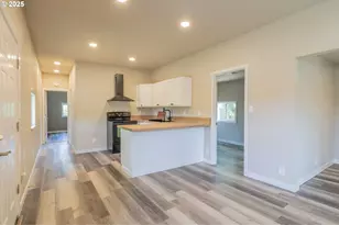 156 Cedar St, Yoncalla, OR 97499 - Photo 15