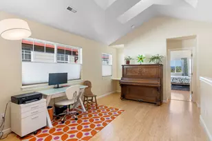 5218 SW View Point Terrace, Portland, OR 97239 - Photo 17