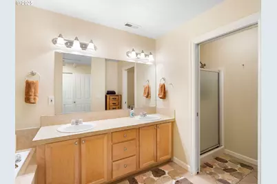 5218 SW View Point Ter, Portland, OR 97239 - Photo 25