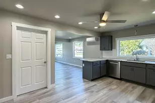 325 Railroad St, Brookings, OR 97415 - Photo 15