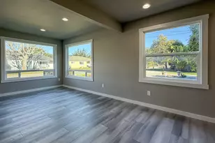 325 Railroad St, Brookings, OR 97415 - Photo 11