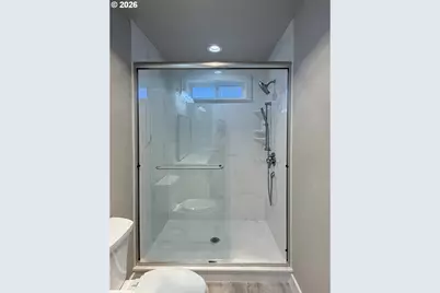 325 Railroad St, Brookings, OR 97415 - Photo 23