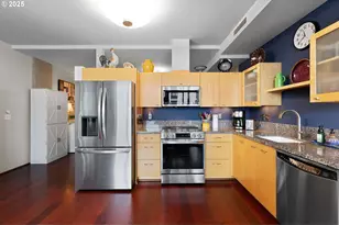 1221 SW 10th Ave, Portland, OR 97205 - Photo 13