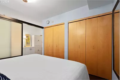 1221 SW 10th Ave #809, Portland, OR 97205 - Photo 7