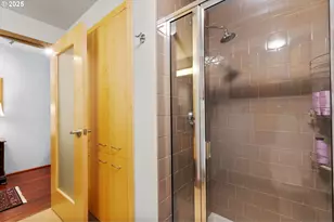 1221 SW 10th Ave, Portland, OR 97205 - Photo 19