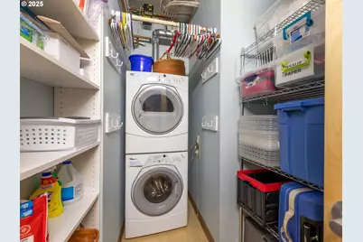 1221 SW 10th Ave #809, Portland, OR 97205 - Photo 23