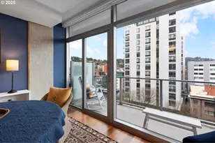 1221 SW 10th Ave, Portland, OR 97205 - Photo 17