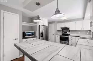 12245 SW Ann Ct, Tigard, OR 97223 - Photo 3