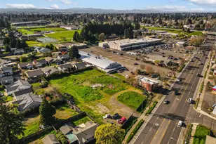 1920 River Rd, Eugene, OR 97404 - Photo 29