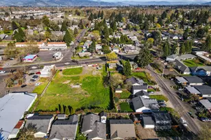 1920 River Rd, Eugene, OR 97404 - Photo 27